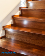 Holztreppe